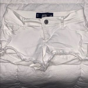 White Flower Hollister shorts